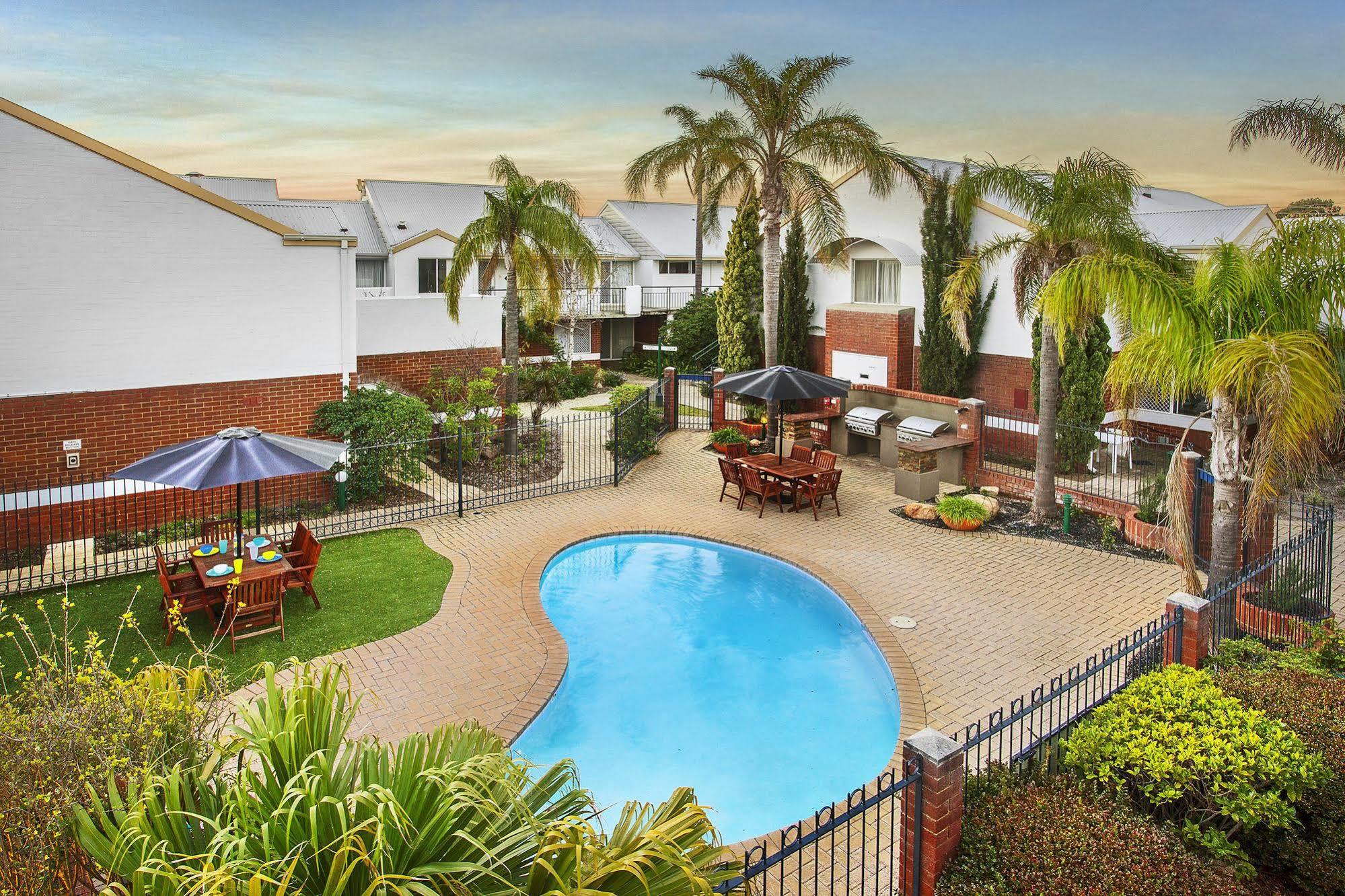 Comfort Apartments South Perth Exterior foto